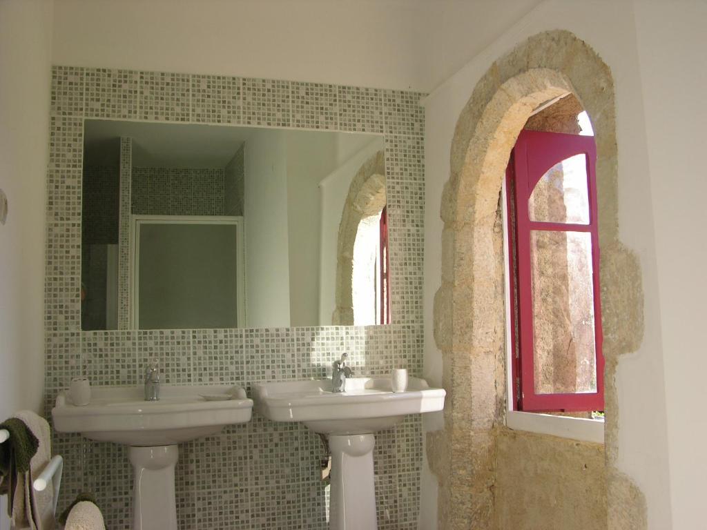 Le Vieux Chateau Airvault Habitación foto